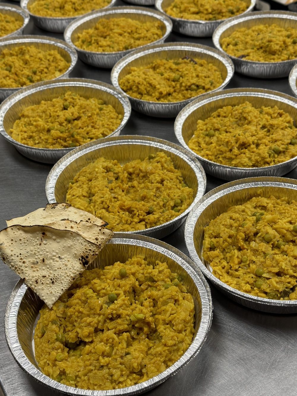Sabji portions served with bhakri